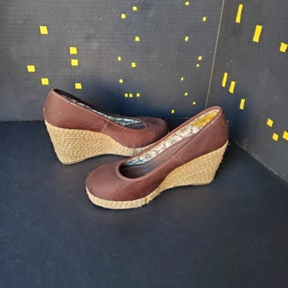 Montego Bay Espadrille Wedge Heels - Picture 6 of 7